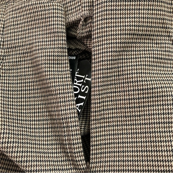 Briggs New York Women Sz 16 Short Houndstooth Pants NWT Stretchy Waist Neutral - Picture 5 of 7